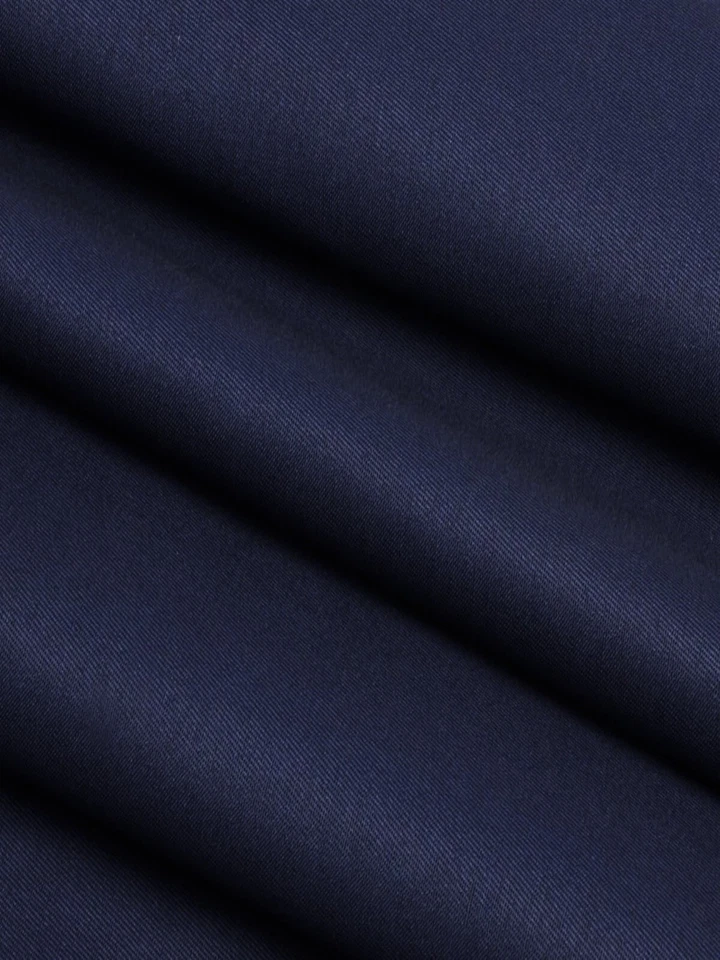 Tela de sarga de 60" de ancho - mezcla de poli algodón por yarda Foto 1 de 1