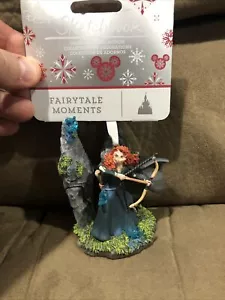 Disney Merida Momenti di Fiaba Sketchbook Ornamento - Vacanze Coraggiose 2021 Nuovo - Foto 1 di 5
