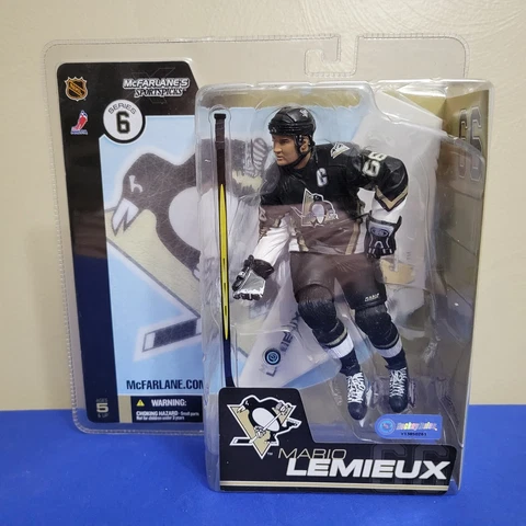 Mario Lemieux #66 Penguins Black Jersey Up Triangle 2003 NHL Series 6 McFarlane Cover