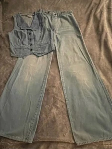 Pantalones de mezclilla Foxmoor Bell Bottom vintage años 70 y chaleco vaquero a juego - Imagen 1 de 12