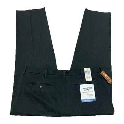 Dockers Signature Khaki Classic Fit Pleated Stretch Gray Pants NEW - Image 1 of 4