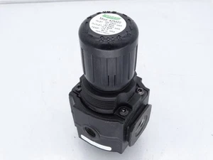 GRAINGER 4ZM20 AIR PRESSURE REGULATOR - Picture 1 of 3