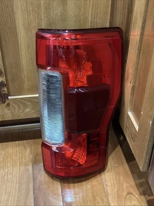 For 2017-2019 Ford F250 SuperDuty Halogen w/Blind Spot BSD Tail Light Passenger - Picture 1 of 5