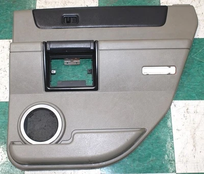 *CRACKS* 05' H2 Wheat Tan Leather Right Rear Interior Door Trim Panel Passenger — 第 1/4 张图片