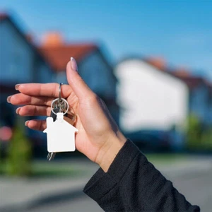 8pcs Sublimation Blanks Keychain Blanks Unfinished House Shaped - Picture 1 of 12