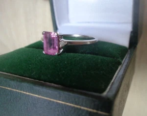 Super 9ct White Gold Pink Sapphire & Diamond Ring h/m Sheffield 1980s size R / S - Picture 1 of 6