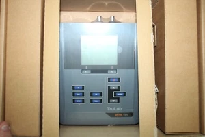 NEW YSI TruLab pH/ISE 1320 1GA340Y Benchtop Meter - Picture 1 of 3