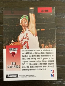 1992-93 SkyBox #318 NBA Champs Chicago Bulls Basketball Card Michael Jordan - Picture 1 of 2