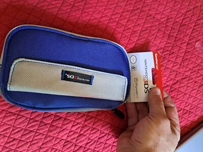 PowerA Gametrek Nintendo 3DS Case Blue / Silver Holds System and 3 x Game Cards - Image 1 of 4