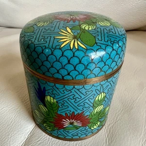 Antique Chinese Cloisonné Enamel Round Box with Lid - Picture 1 of 8