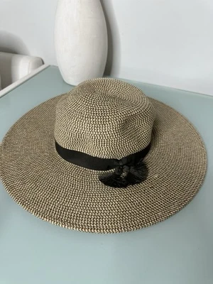 Womens Beach Hat One Size Summer Beach Sun Hat Nine West - Image 1 of 4