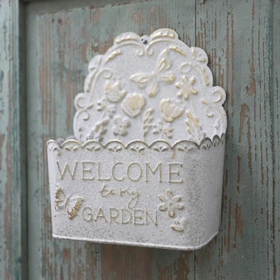 Rustic Wall Planter  Wall Mounted Metal Hanging Basket Flowerpot Garden Decor - Image 1 of 3