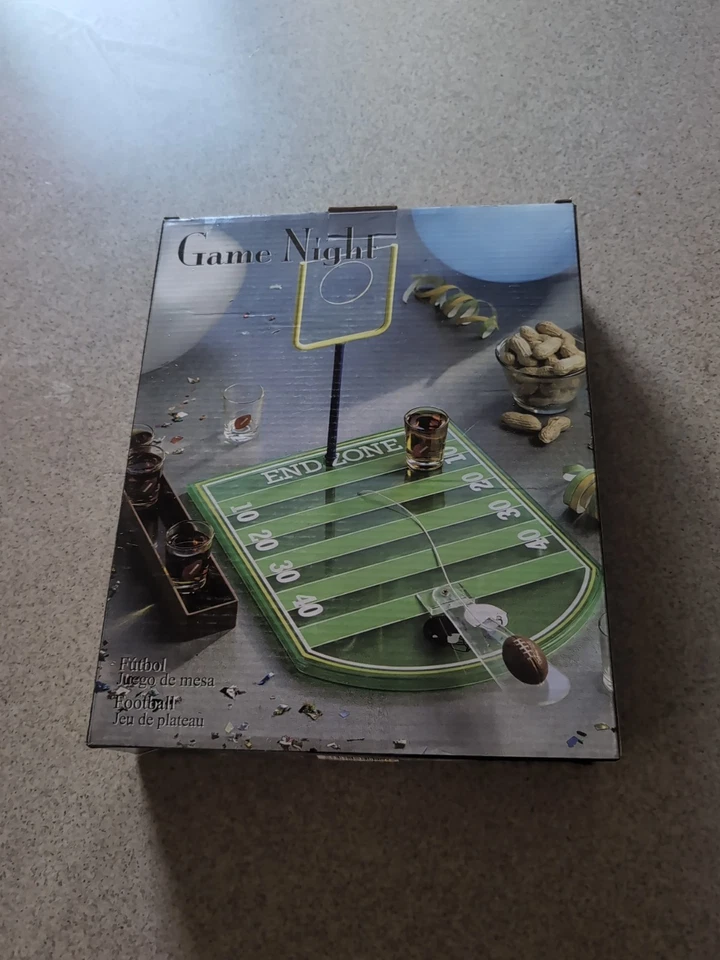 Juego Noche Deportes Fútbol Beber Juego de Mesa por Crystal Clear Foto 1 de 4