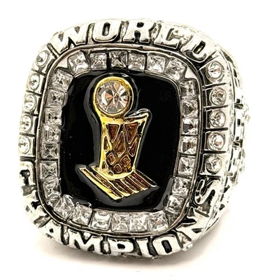 NBA / 2006 Miami Heat Championship Ring / Wade Foto 1 de 4