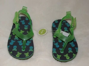 CIRCO INFANT BABY BOY 6-9 MONTHS SKULL CROSSBONES GREEN SWIM SANDALS SHOES NEW - Picture 1 of 3