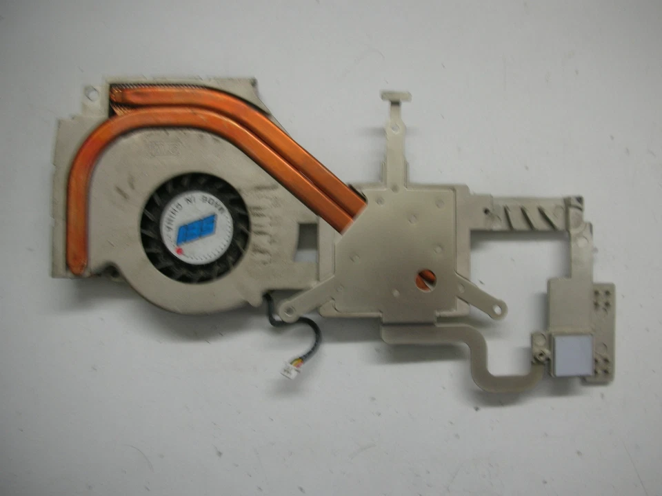 Compaq presario 2100 Heatsink+Fan Heatsink - Image 1 of 1