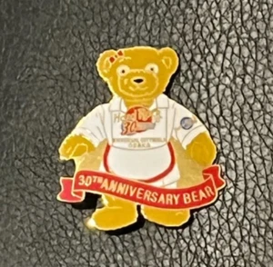HARD ROCK CAFE Pin Badge OSAKA 30th Anniversary Bear - Picture 1 of 2
