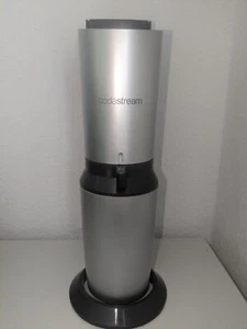 SodaStream inklusive 4 Glass Karaffen + 2 Gaskartuschen - Bild 1 von 4
