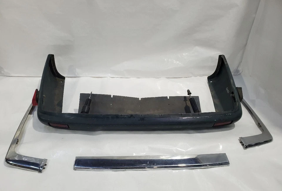 Parachoques trasero Jaguar XJS 1994 1995 1996 OEM HFB British Racing verde convertible Foto 1 de 4