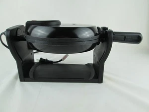 Bella Non-Stick Rotating Belgian Waffle Maker Model TSK-2126W - Picture 1 of 10