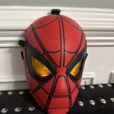 Máscara de efectos brillantes Marvel Spider-Man para niños - Nueva Foto 1 de 3
