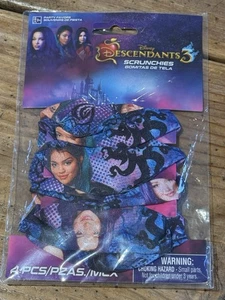 DISNEY Descendants 3 Niña’s SCRUNCHIES 4 Piezas FAVORES DE FIESTA Nuevo - Imagen 1 de 7