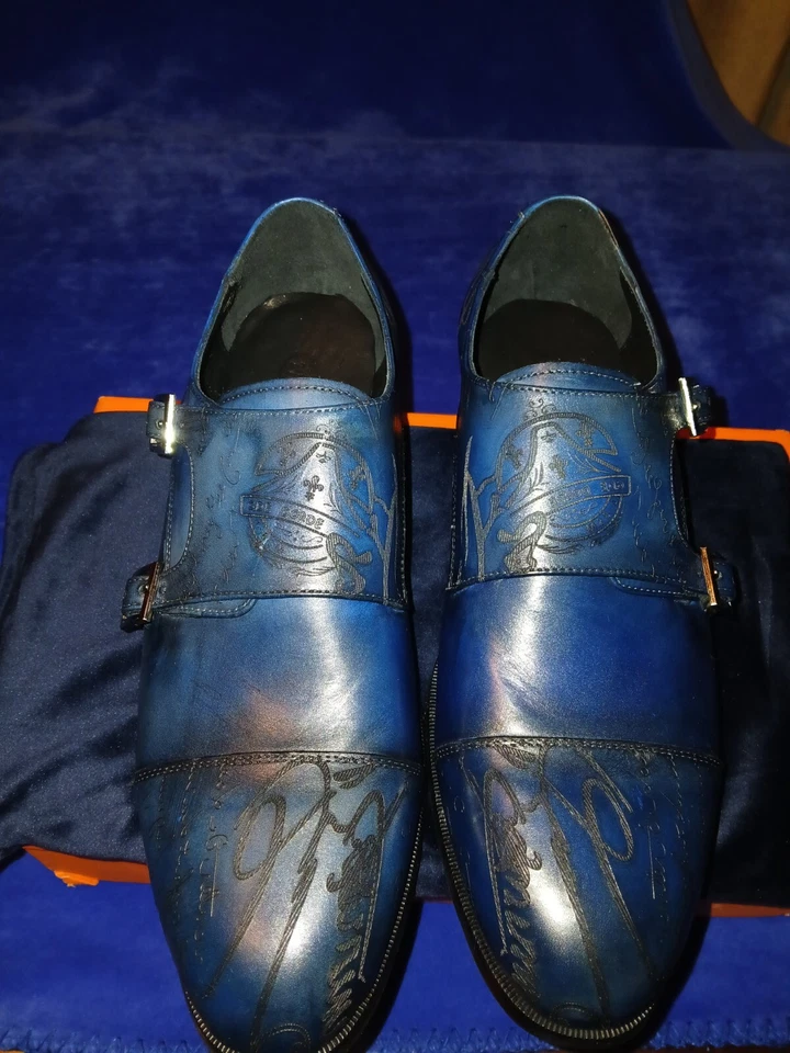 Parte superior de alça de monge de couro azul feita à mão - Imagem 1 de 4