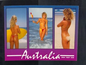 LI4335 Australia Beach Babes postcard - Bild 1 von 2