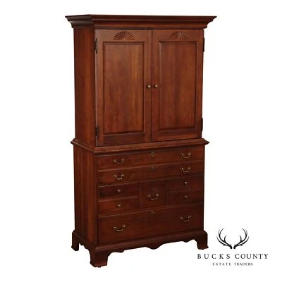 Armario de cereza estilo tradicional Pennsylvania House Foto 1 de 4