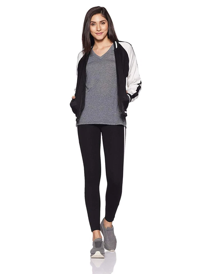 Under Armour Womens UA Threadborne Train Twist V-neck Heather Gray Medium Shirt