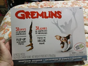 Gremlins Calendar w/ Collectible Figures- Halloween Gizmo Toys Complete Open Box - Picture 1 of 11