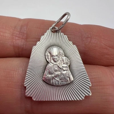 Ciondolo religioso Madonna e Bambino in argento sterling 925 regalo vintage g... - Immagine 1 di 4