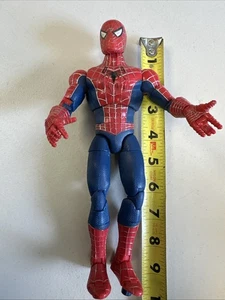 2007 SpiderMan 3 Movie Marvel Poseable 9" Actionfigur Moves 360° - Bild 1 von 17