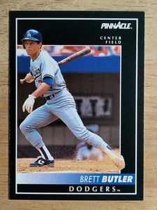 1992 Pinnacle #133 Brett Butler - Picture 1 of 2