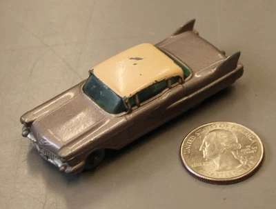 28/11. Cadillac Sixty Special vintage Matchbox Lesney #27 en lila Foto 1 de 4