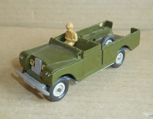 Ancienne NOREV 1/43 No 123 LAND ROVER LANCE MISSILES militaire (pour pièces) 60s - Picture 1 of 12