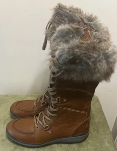 MERRELL WOMEEN’S SNOWCREEK TALL POLAR WATERPROOF - OAK SIZE 9.5 NWOB $196 - Picture 1 of 6