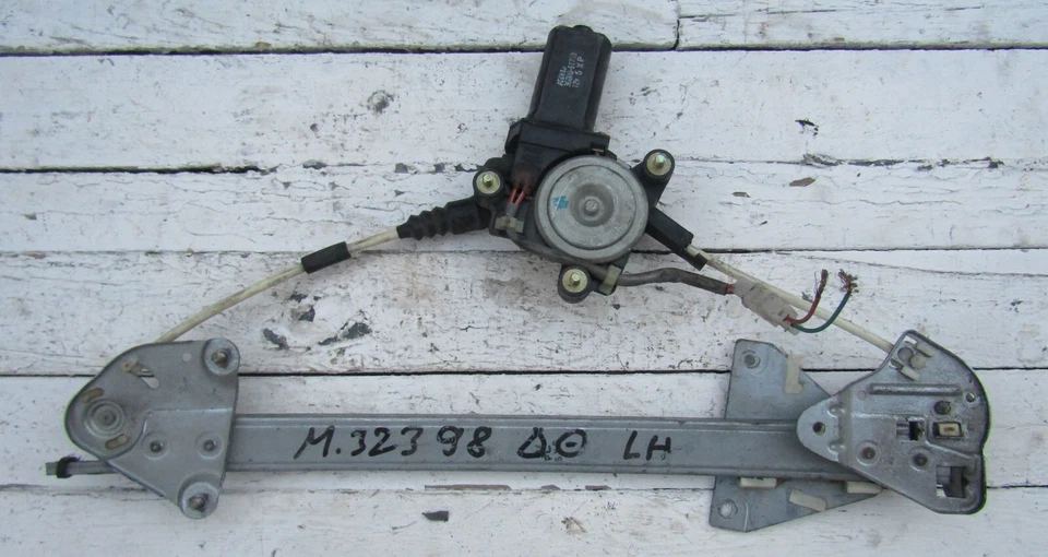 Mazda 323 1998 2 Doors window regulator Front Left side LH 36000-61769 - Image 1 of 4