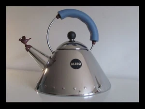 ALESSI : Whistling Tea Kettle With Red Bird ( MICHAEL GRAVES ) - Picture 1 of 6