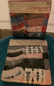 10 Pairs of Girls Underwear & 10 Pairs of Matching Socks (XL) - Picture 1 of 7