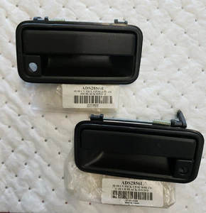 Pair Outside Door Handles for 1995 - 1999 C1500 K1500 Suburban Tahoe METAL L & R - Foto 1 di 5