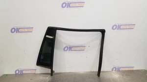 18 CHEVY TAHOE DOOR VENT GLASS WINDOW REAR RIGHT PASSENGER - Picture 1 of 12