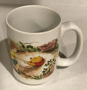 Tazza Disney Winnie The Pooh bloccata nella casa del coniglio Howse - Foto 1 di 12