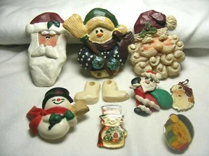 Vintage 8 Broschen und Anhänger Weihnachtsmann und Schneemänner - Bild 1 von 12