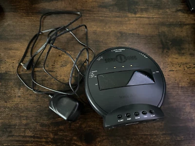 Sonic Alert SBB500SS Sonic Bomb Extra-Loud Dual Alarm Clock with Red Flashing Al - Image 1 of 2