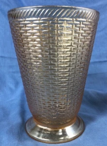 Jarrón grande vintage de vidrio de carnaval con patrón de canasta flores de caléndula bonito artículo - Imagen 1 de 11