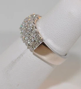 .97CT DIAMOND RING PRONG SET IN 18KT WHITE GOLD - Picture 1 of 1