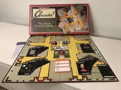 Vintage 1990 Waddingtons Cluedo The Detective Board Game Complete & GC - Image 1 of 4