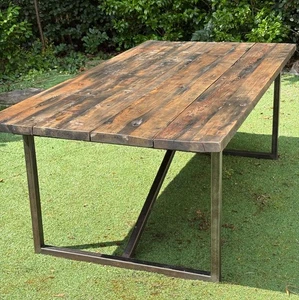 Dining table built by Timothy Oulton Wooden top steel base hand made. 220x110 cm - Picture 1 of 5
