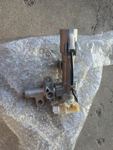 04-09 Conjunto de cilindros de bloqueo de encendido Lexus RX330 RX350 RX400H 45020-48-2 - Imagen 1 de 3